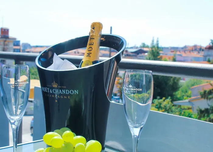 Center 4 Two プーラ